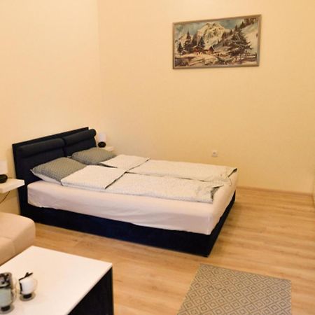 Centrum Apartment Zenta Kültér fotó